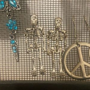 Skeleton earrings